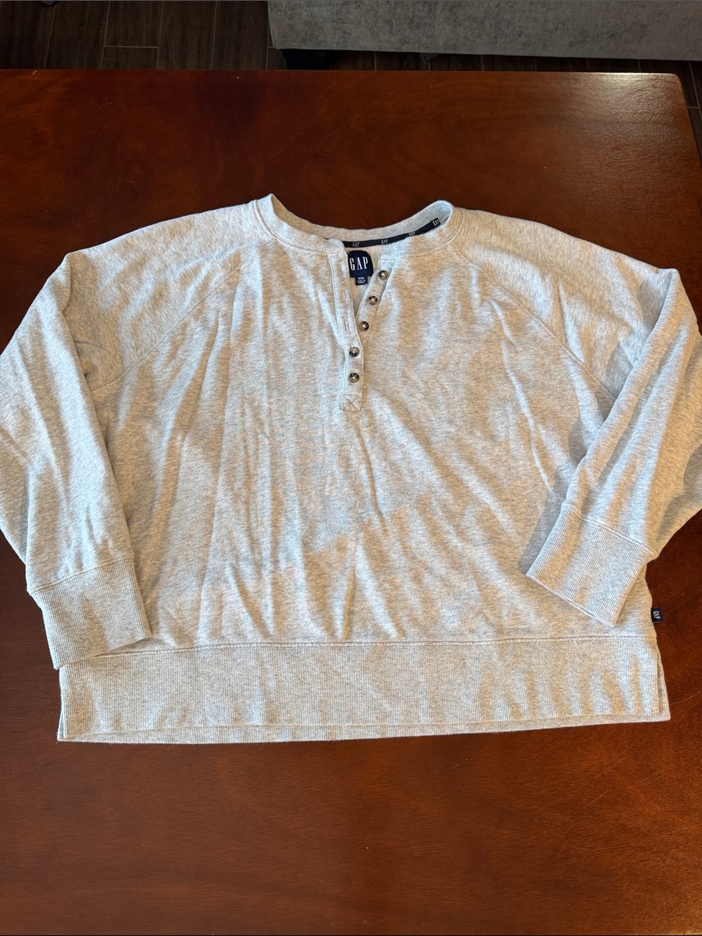 GAP womens plus Light Heather Gray Henley Sweatshirt